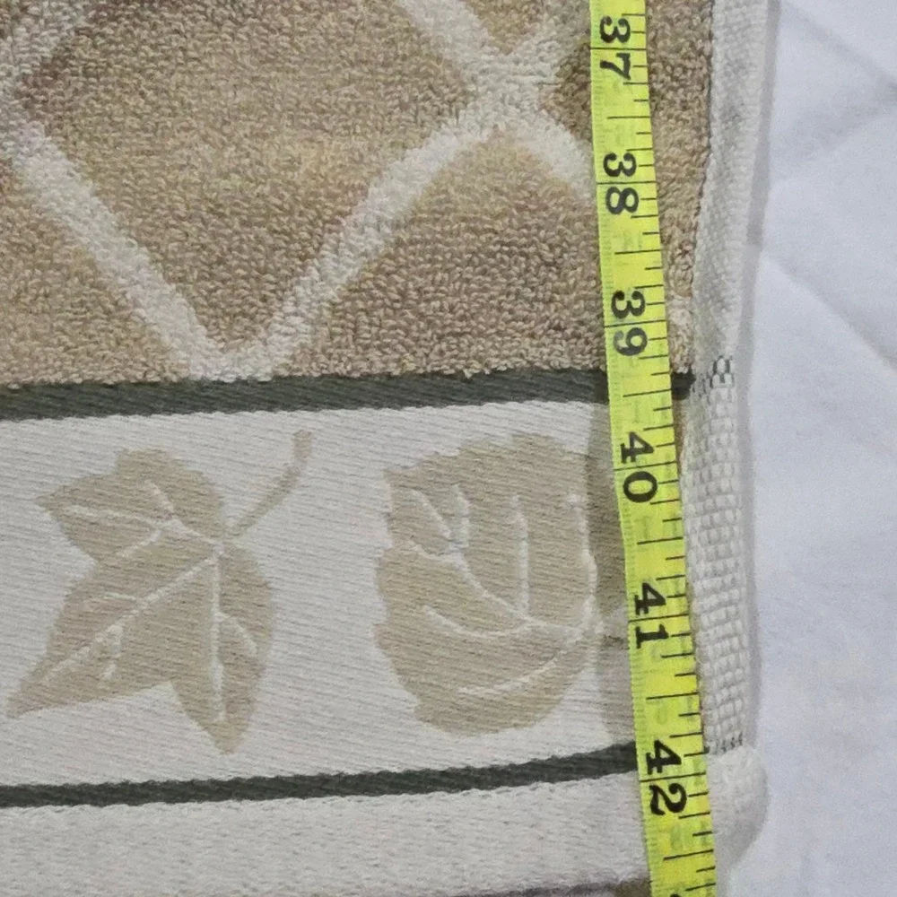 Bear Lodge Bath Towel Set Cream Rustic Cabin 2PC Saturday Knight Ltd